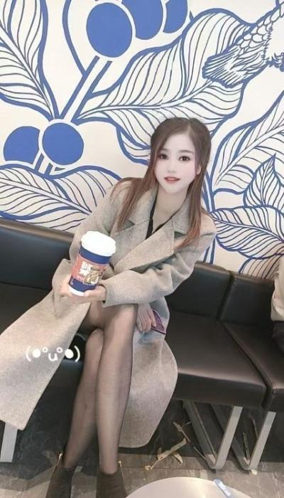 布吉妖妖老师