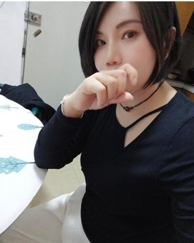 晓港山山