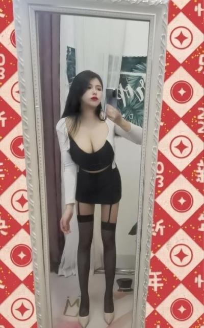 美臀巨乳丸子